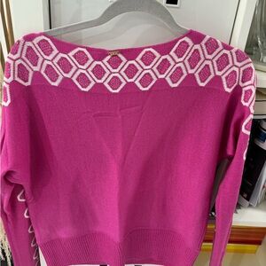 Nice long sleeve pink size 4 St. John